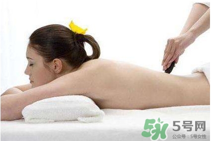刮痧拔罐可以同時做嗎？刮痧拔罐能一起做嗎