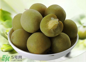 青梅怎么腌制脆青梅？脆青梅的腌制方法