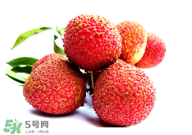 荔枝為什么要泡在水里？荔枝泡鹽水多久？
