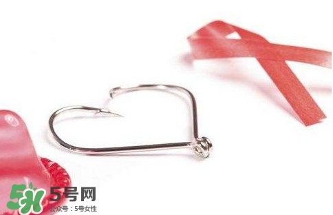 HIV真有這么可怕嗎？艾滋病的臨床表現(xiàn)主要有哪些