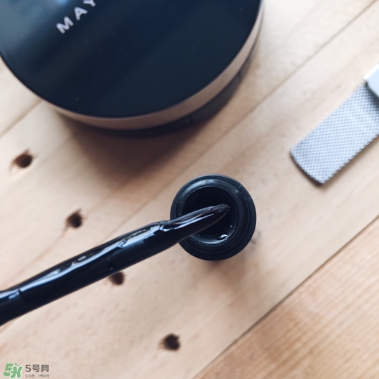 美寶蓮眉膠好不好？美寶蓮眉膠怎么用