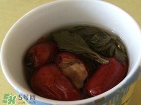 艾葉是什么植物？艾葉和艾草是一回事嗎？