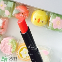 嬌蘭小黑裙003多少錢？嬌蘭小黑裙唇膏003專柜價(jià)格