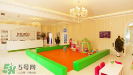 米雅上的幼兒園是哪一家？卡爾安娜國際兒童會(huì)館怎么樣？