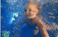 寶寶游泳耳朵進水了怎么辦？寶寶游泳如何避免耳朵進水？