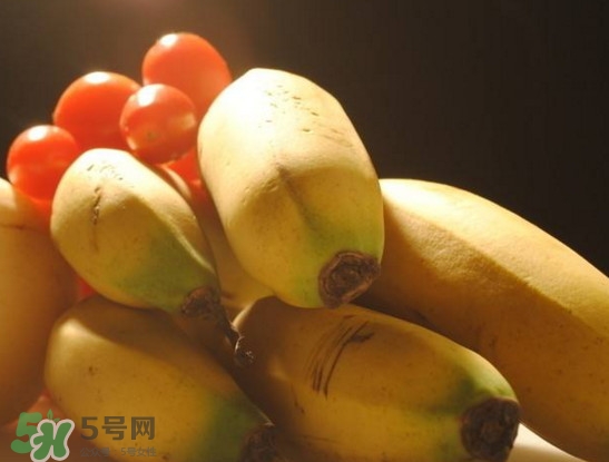 西紅柿能和香蕉一起吃嗎？香蕉可以和西紅柿一起吃嗎