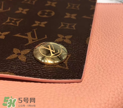 lv2017春夏新款double v包包有哪些款式_好看嗎？