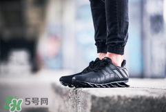 adidas springblade最新款多少錢？阿迪達(dá)斯刀鋒戰(zhàn)士專柜價格
