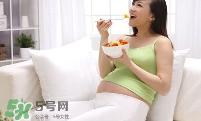 孕婦能吃桃子嗎？孕婦吃桃子對(duì)胎兒好嗎？