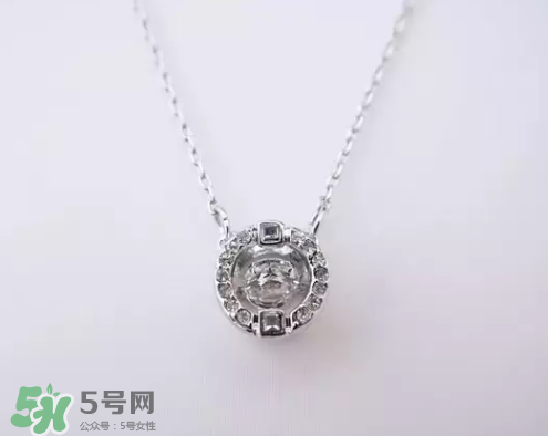 施華洛世奇跳動(dòng)的心哪個(gè)顏色好看？跳動(dòng)的心項(xiàng)鏈有幾種顏色？