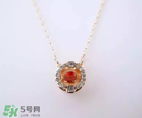 施華洛世奇跳動(dòng)的心哪個(gè)顏色好看？跳動(dòng)的心項(xiàng)鏈有幾種顏色？