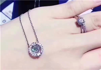 施華洛世奇跳動的心為什么會跳？施華洛世奇跳動的心原理