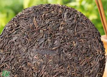 普洱茶減肥生茶好還是熟茶好？生茶和熟茶哪個(gè)減肥效果好？