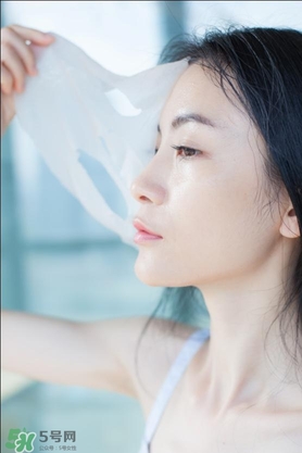 百雀羚三生花面膜怎么用？百雀羚三生花面膜用完要洗嗎？