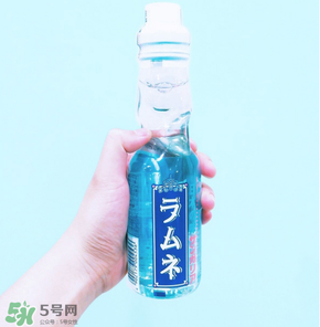 波子汽水怎么開？波子汽水怎么喝？