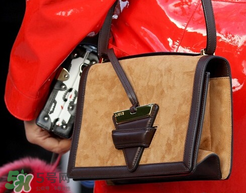 loewe三角包正品多少錢？羅意威巴塞羅那三角包專柜價(jià)格