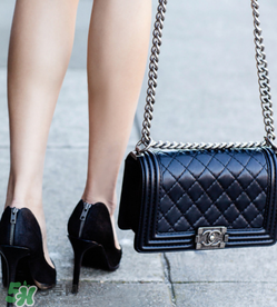 chanel leboy包包正品多少錢(qián)？香奈兒leboy專(zhuān)柜價(jià)格