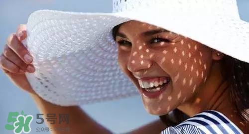 敏感肌膚用什么防曬霜好 適合敏感肌膚的防曬霜排行榜 敏感肌膚用什么防曬霜好 適合敏感肌膚的防曬霜排行榜