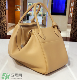 hermes lindy怎么看真假？愛馬仕lindy包真假鑒定