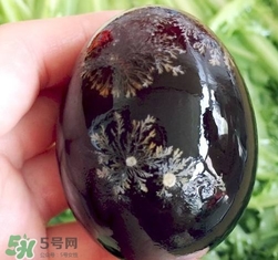 松花蛋是什么蛋？松花蛋是雞蛋還是鴨蛋？