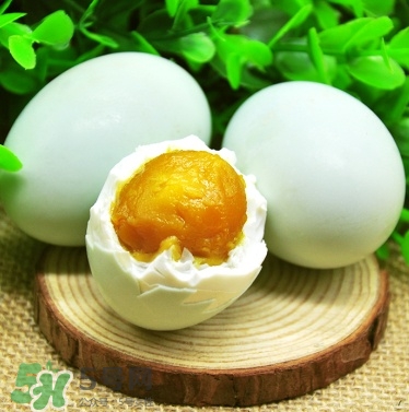 端午節(jié)為什么要吃綠豆糕？端午節(jié)為什么要吃鴨蛋？
