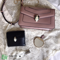 寶格麗蛇頭包有哪幾種尺寸？寶格麗蛇頭包尺寸介紹