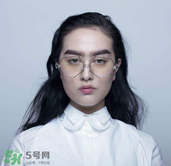 percy lau眼鏡多少錢？percy lau眼鏡專柜價格