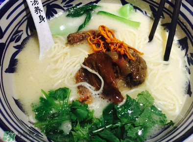 和府撈面跟和珅有關(guān)嗎？和府撈面跟和珅有什么關(guān)系？