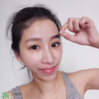 眉膠怎么用？眉膠正確方法圖解