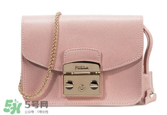 furla小方包尺寸多大？芙拉小方包有幾種尺寸？