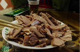 杏和牛肉能一起吃嗎？杏和牛肉一起吃會(huì)中毒嗎？