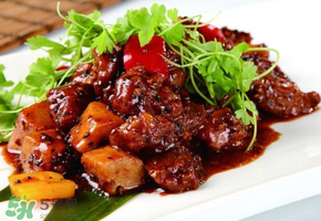 杏和牛肉能一起吃嗎？杏和牛肉一起吃會(huì)中毒嗎？