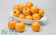 枇杷核可以泡水喝嗎?枇杷泡水喝的功效 枇杷核可以泡水喝嗎?枇杷泡水喝的功效