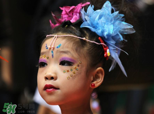 六一怎么給寶貝化妝？六一兒童節(jié)怎么化妝？
