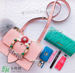 miumiu miulady尺寸多大？miulady寶石包尺寸介紹