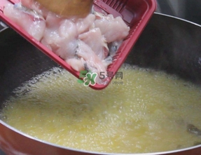 酸菜魚是海鮮嗎？無(wú)骨魚酸菜魚是什么魚
