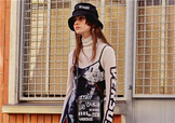versus versace2018早春度假系列衣服款式有哪些_好看嗎？