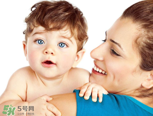 嬰兒理發(fā)注意事項(xiàng)有哪些？嬰兒多久理一次發(fā)？