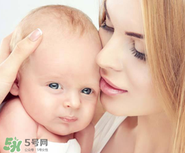 寶寶吃藥吐怎么辦？寶寶吃藥吐了還繼續(xù)吃嗎？