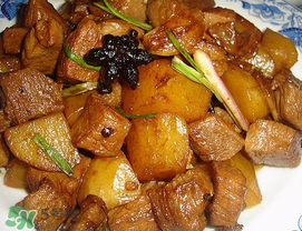 狗肉可以和土豆一起吃嗎？狗肉和土豆能一起吃嗎？