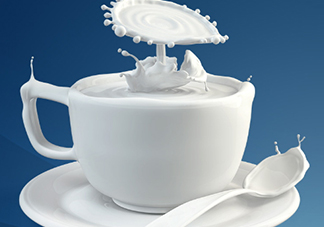 胃脹氣可以喝牛奶嗎？胃脹氣喝牛奶會(huì)怎樣？