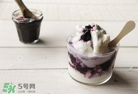 藍莓和牛奶可以一起吃嗎？吃完藍莓可以喝牛奶嗎？