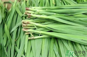 楊梅和韭菜能一起吃嗎？喝楊梅湯能吃韭菜嗎？