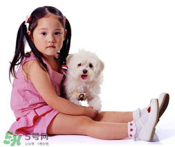 孩子不自信怎么辦？怎樣讓孩子自信大膽？