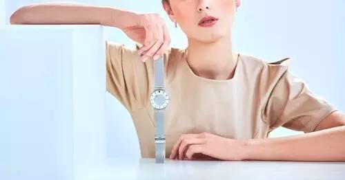 eone手表怎么看時(shí)間？eone手表時(shí)間怎么調(diào)？