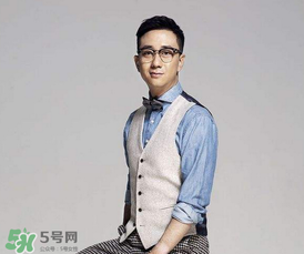 王自健離婚了嗎？王自健老婆黃雅靜個人資料