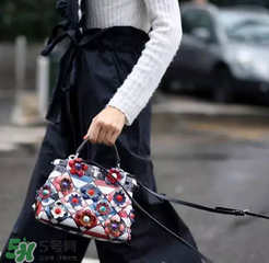 fendi peekaboo尺寸多大？芬迪peekaboo尺寸有哪幾種？