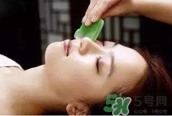 刮痧板每天刮臉好嗎？刮痧板刮臉后要洗臉嗎