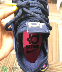 nike kd 10 be true彩虹配色實(shí)物怎么樣？杜蘭特10彩虹底照片曝光