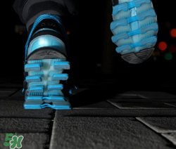 adidas刀鋒戰(zhàn)士怎么樣？阿迪達(dá)斯刀鋒戰(zhàn)士測(cè)評(píng)